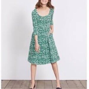 Boden Julianna Ponte Fit and Flare Green White Dress, Scoop Neck, Pockets, Sz 8L